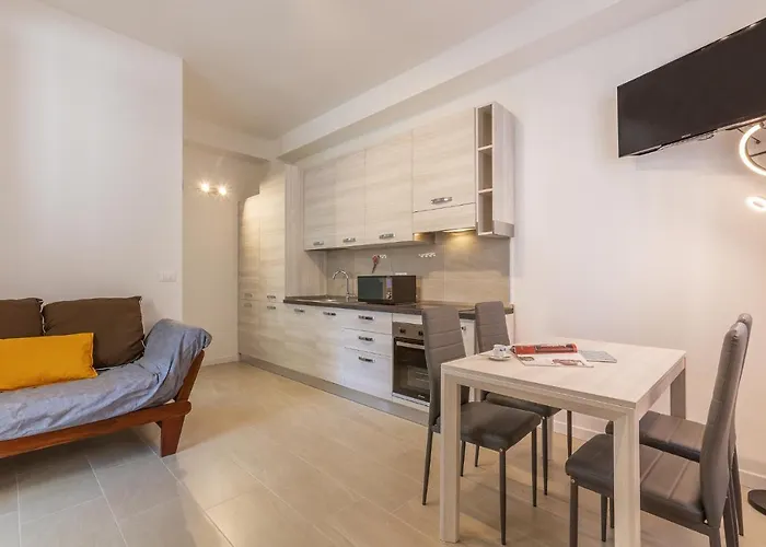 شقة Guesthost - San Donato Fiere Essential With Parking *