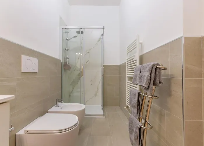 شقة Guesthost - San Donato Fiere Essential With Parking